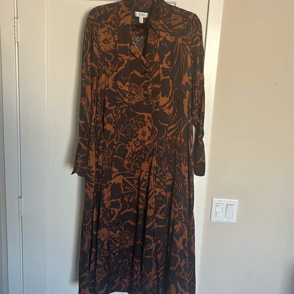 COS Printed Midi dress Black